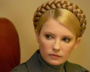 Тимошенко рассказала, как Янукович с Азаровым заползали на четвереньках в палатки предпринимателей